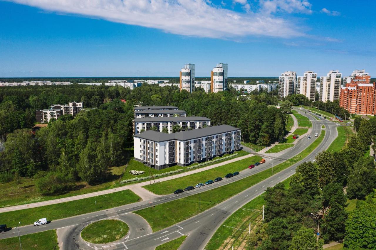 Cozy 2-Bedrooms Apartment In A New Complex Near The Airport And The Center Рига Екстер'єр фото